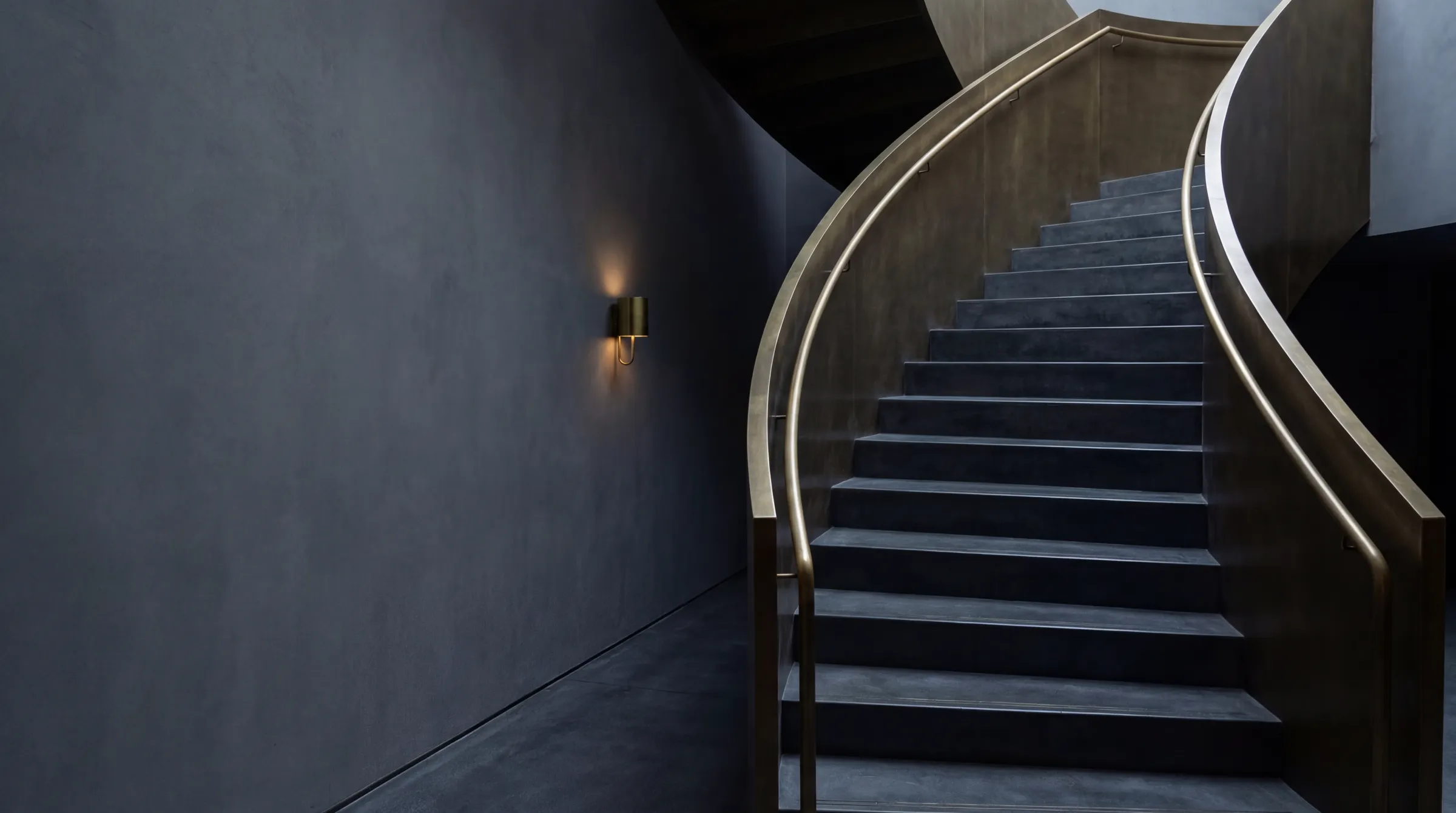STAIRCASE NEON BEFORE