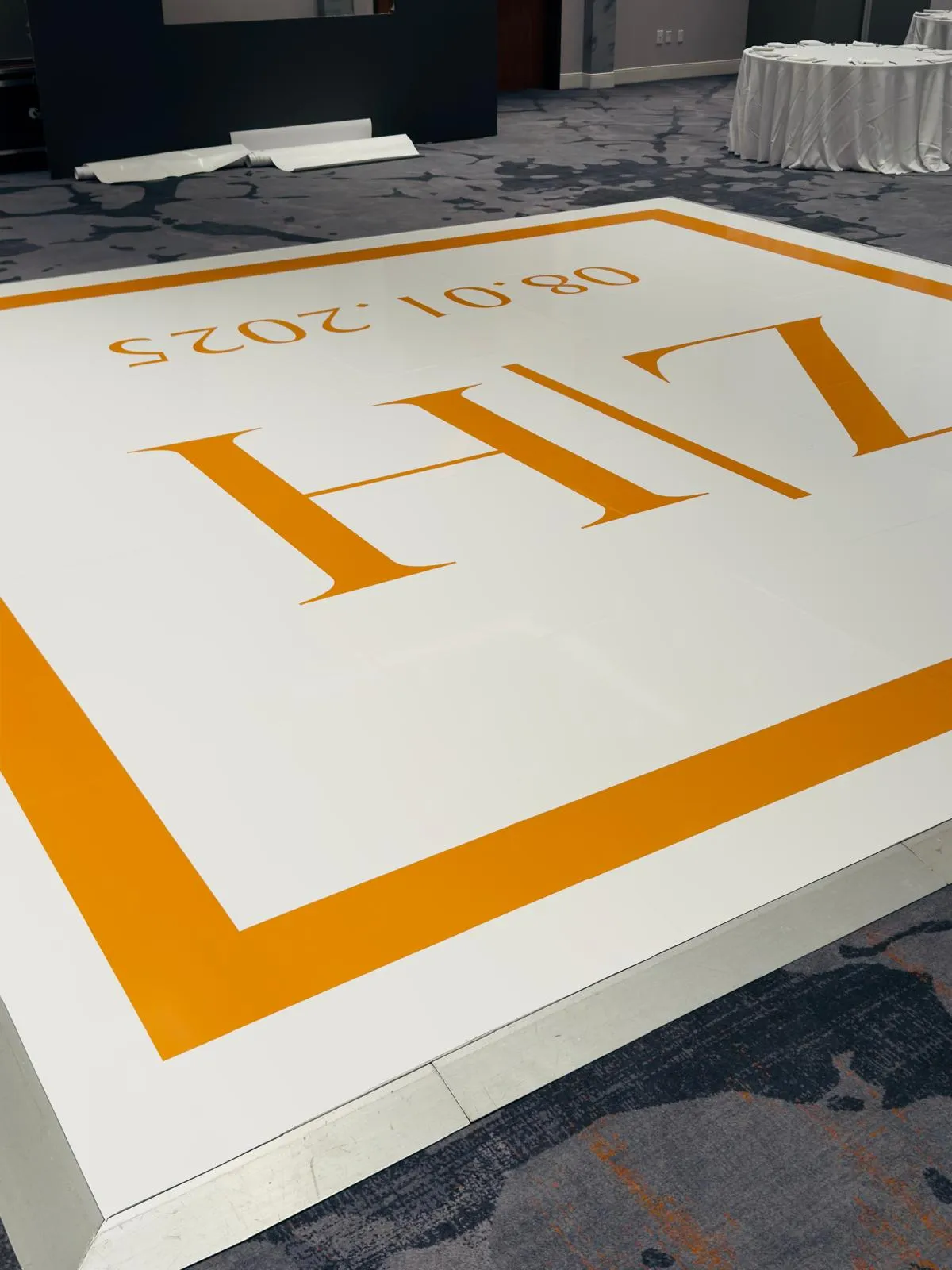 COLORFUL MANDALA MEHNDI FLOOR