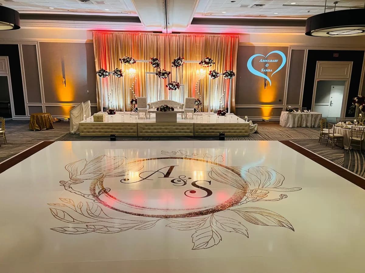 VIBRANT MEHNDI FLOOR